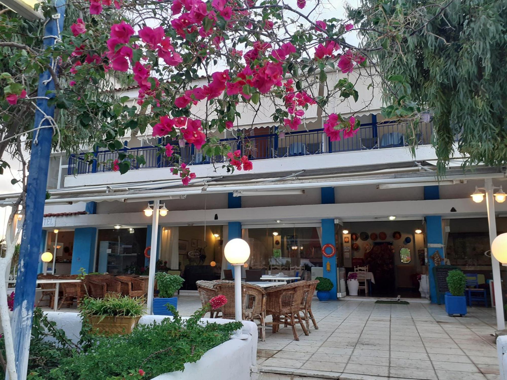 Hotel Avra 尼亚埃普伊达夫罗斯 外观 照片